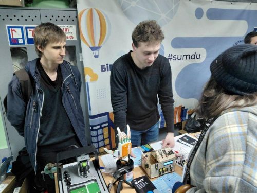 photo 5345978409772848177 y